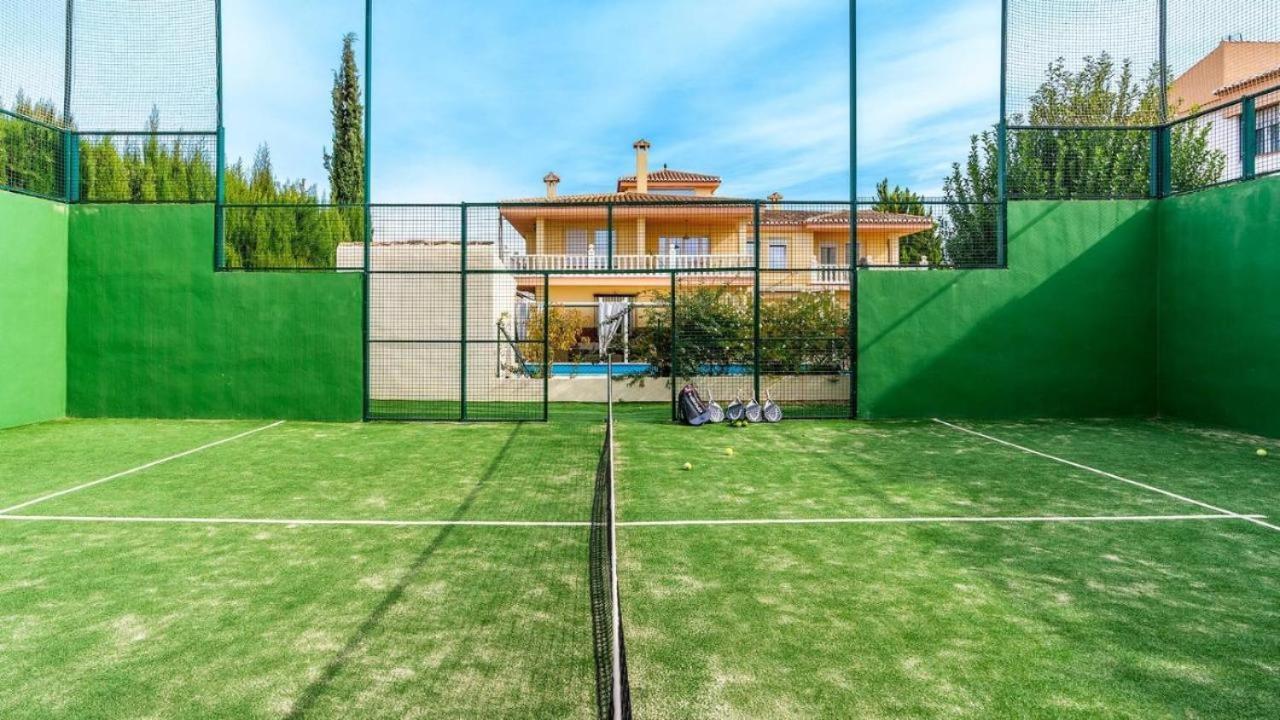 Villa De La Acacia Gojar Екстериор снимка