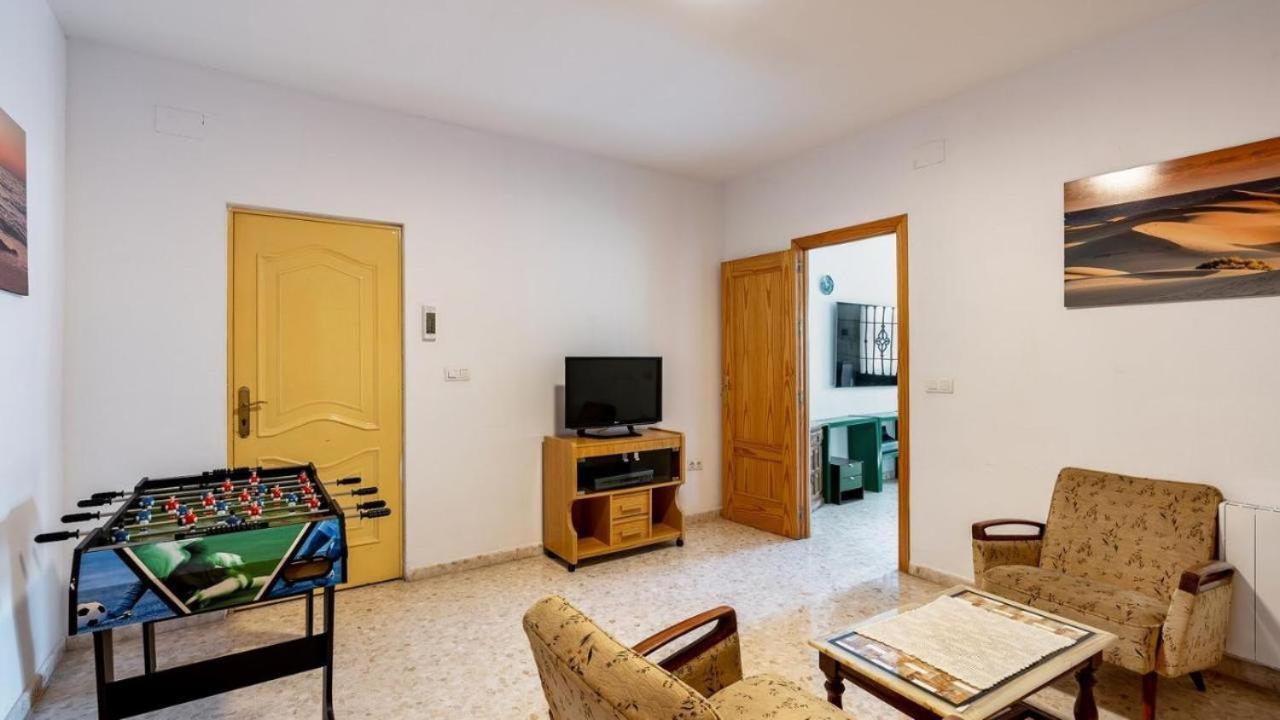 Villa De La Acacia Gojar Екстериор снимка